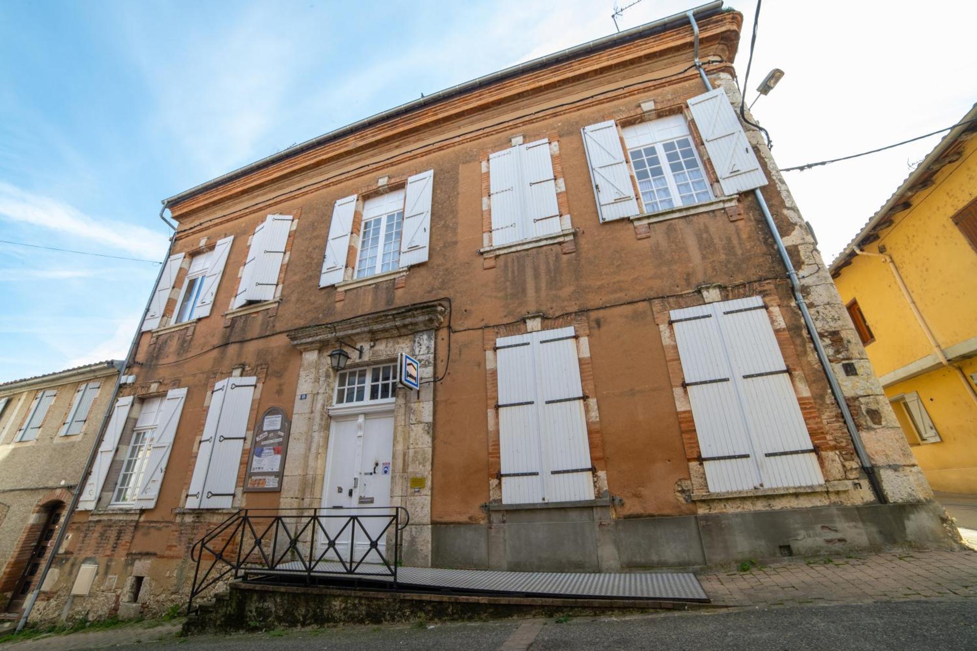 Etape Gimontoise 32 "Chambre Tout Confort" Εξωτερικό φωτογραφία